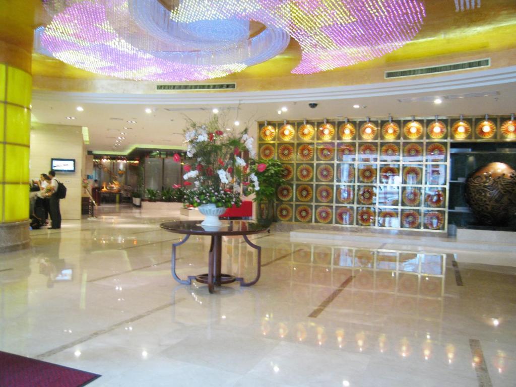 Huaan International Hotel Σενζέν Εξωτερικό φωτογραφία